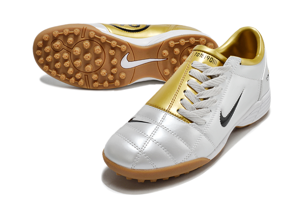 Chuteira Nike Total 90 TF