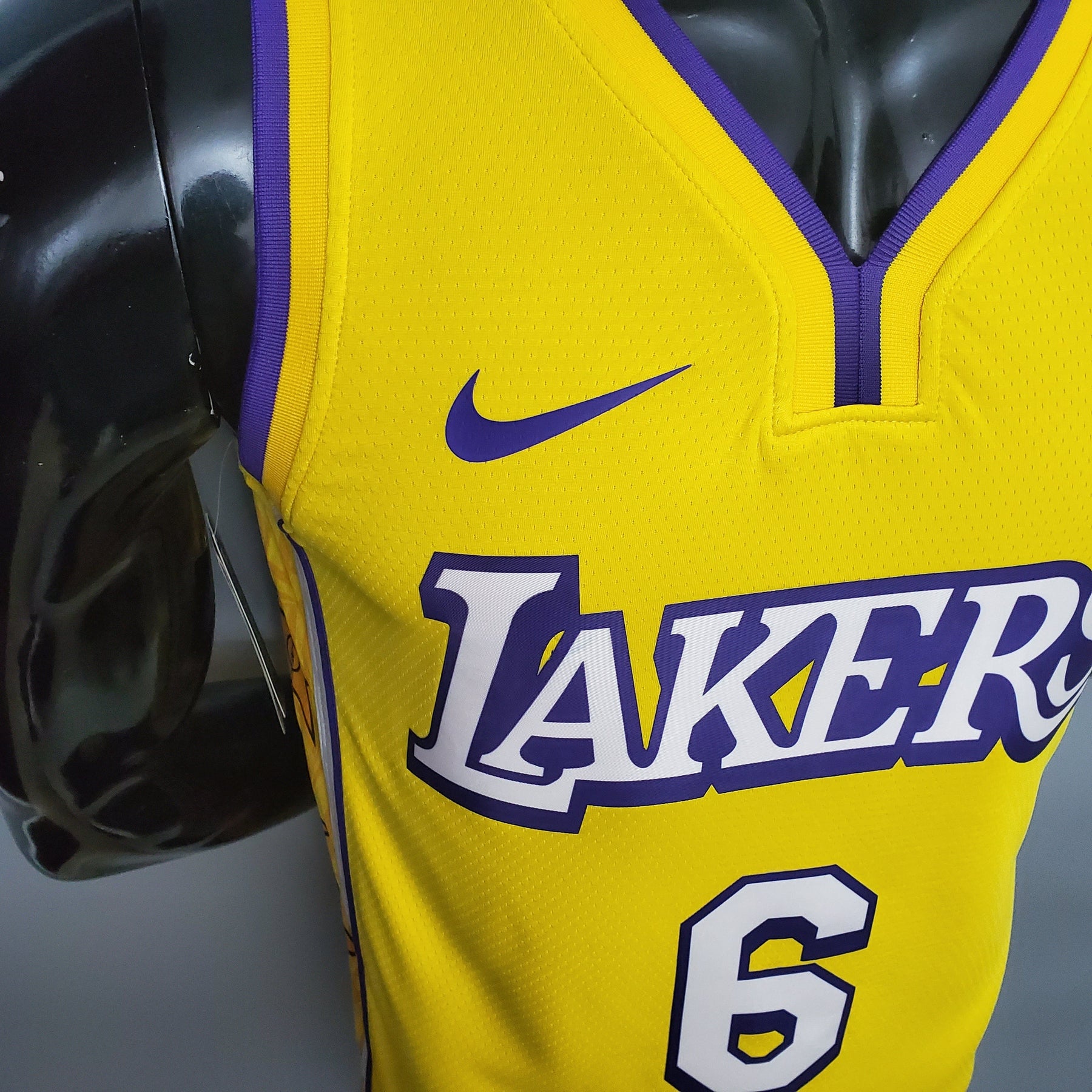 Camisa NBA Lakers #6 James V-neck Nike Connection - 23/24