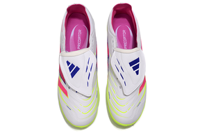Chuteira Adidas Predator Accuracy TF