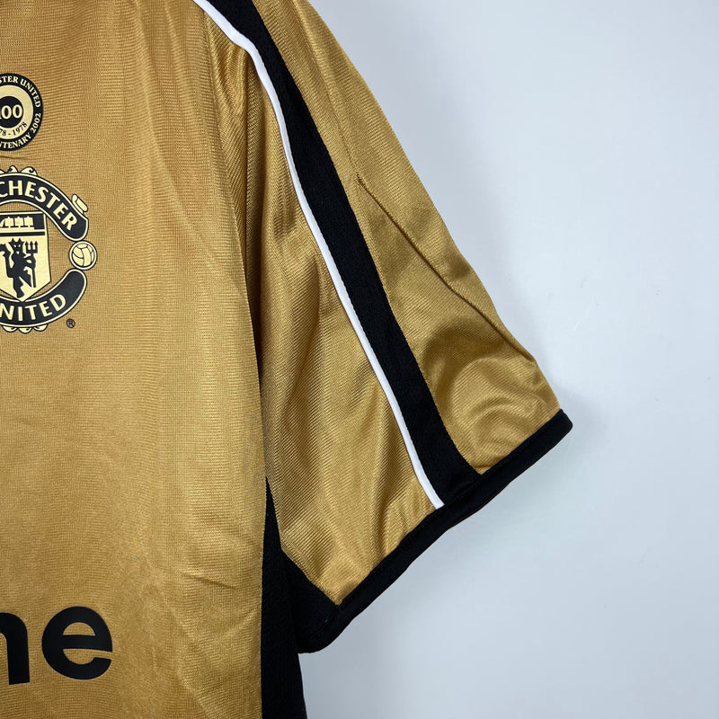 Camisa Retrô Manchester United 2001/02 100th (DUPLA FACE)