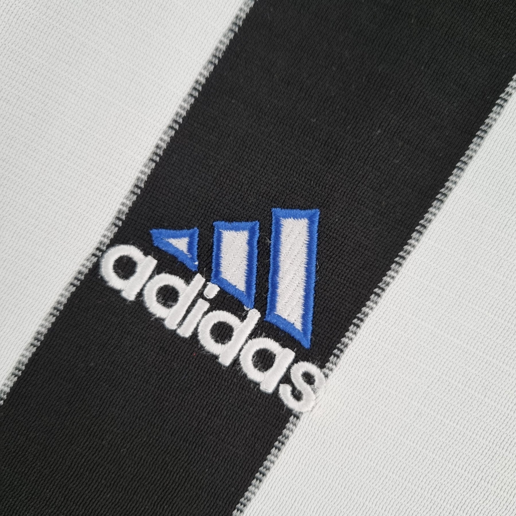 Camisa Retrô Newcastle Home 2000/01